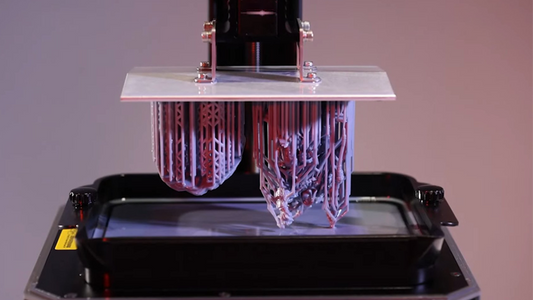 What is photopolymer resin and how it used in 3d printing?